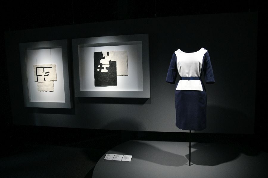 Los vínculos creativos de Chillida y Balenciaga