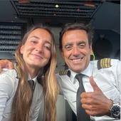 La despedida de Lucía Pombo y el piloto Iñaki Tolosa: «Últimos días volando con quien una vez me cogió de la mano y jamás me ha soltado»