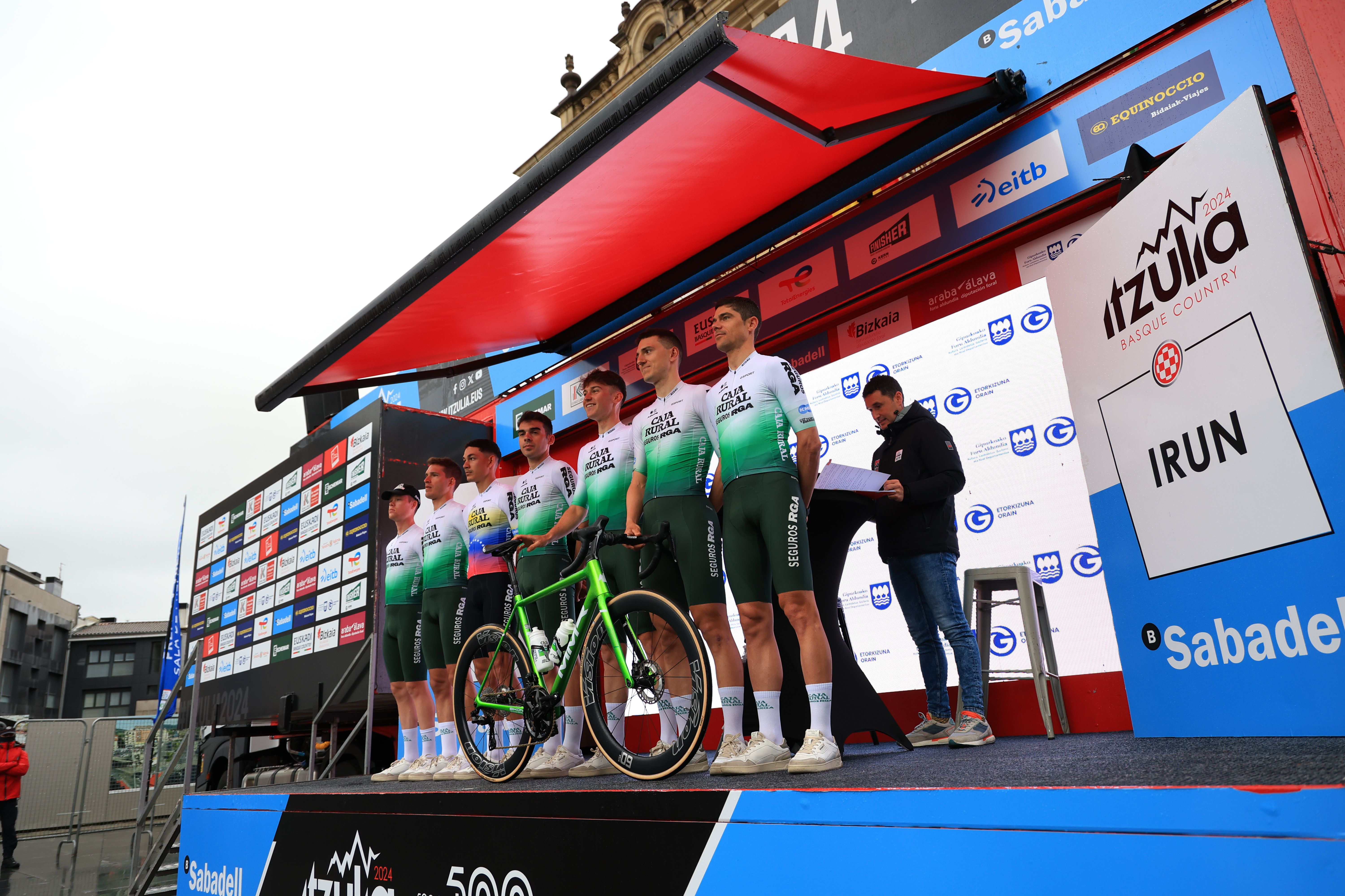 Presentación y reconocimiento de la primera etapa de la Itzulia en Irun