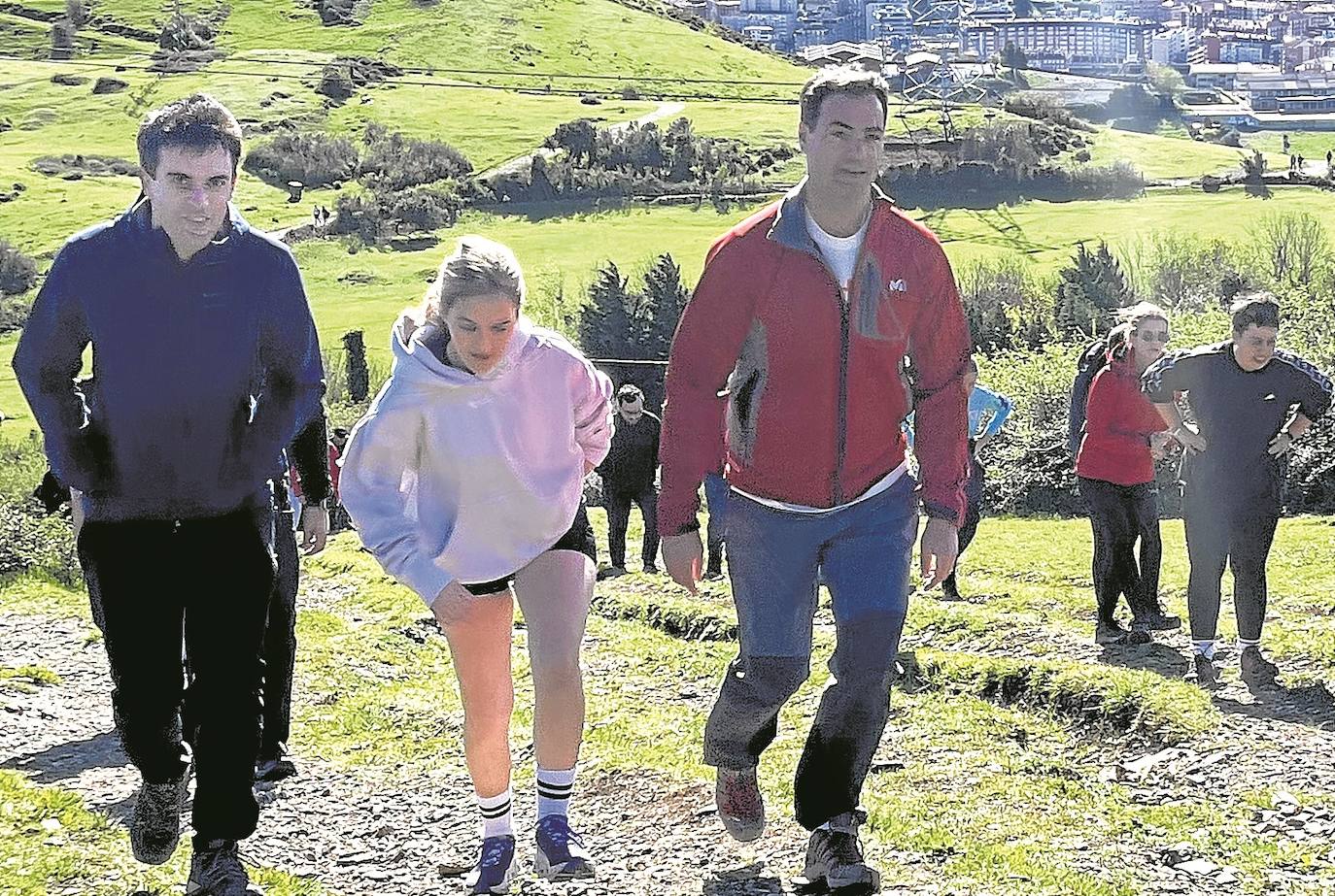 Imanol Pradales, ayer en el Serantes con motivo de la romería de Cornites, en Santurtzi.