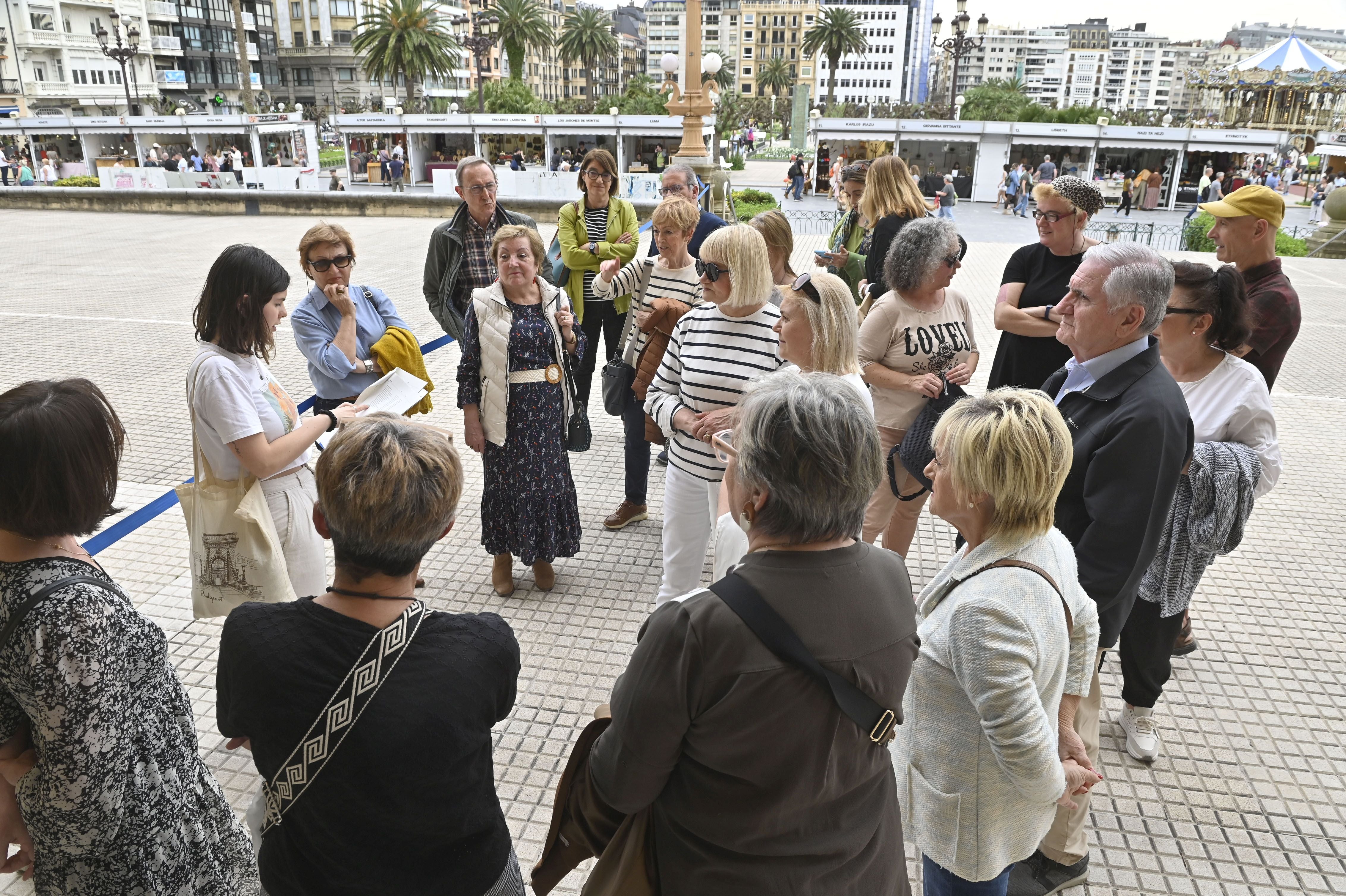 Las visitas guiadas por el Ayuntamiento, en imágenes