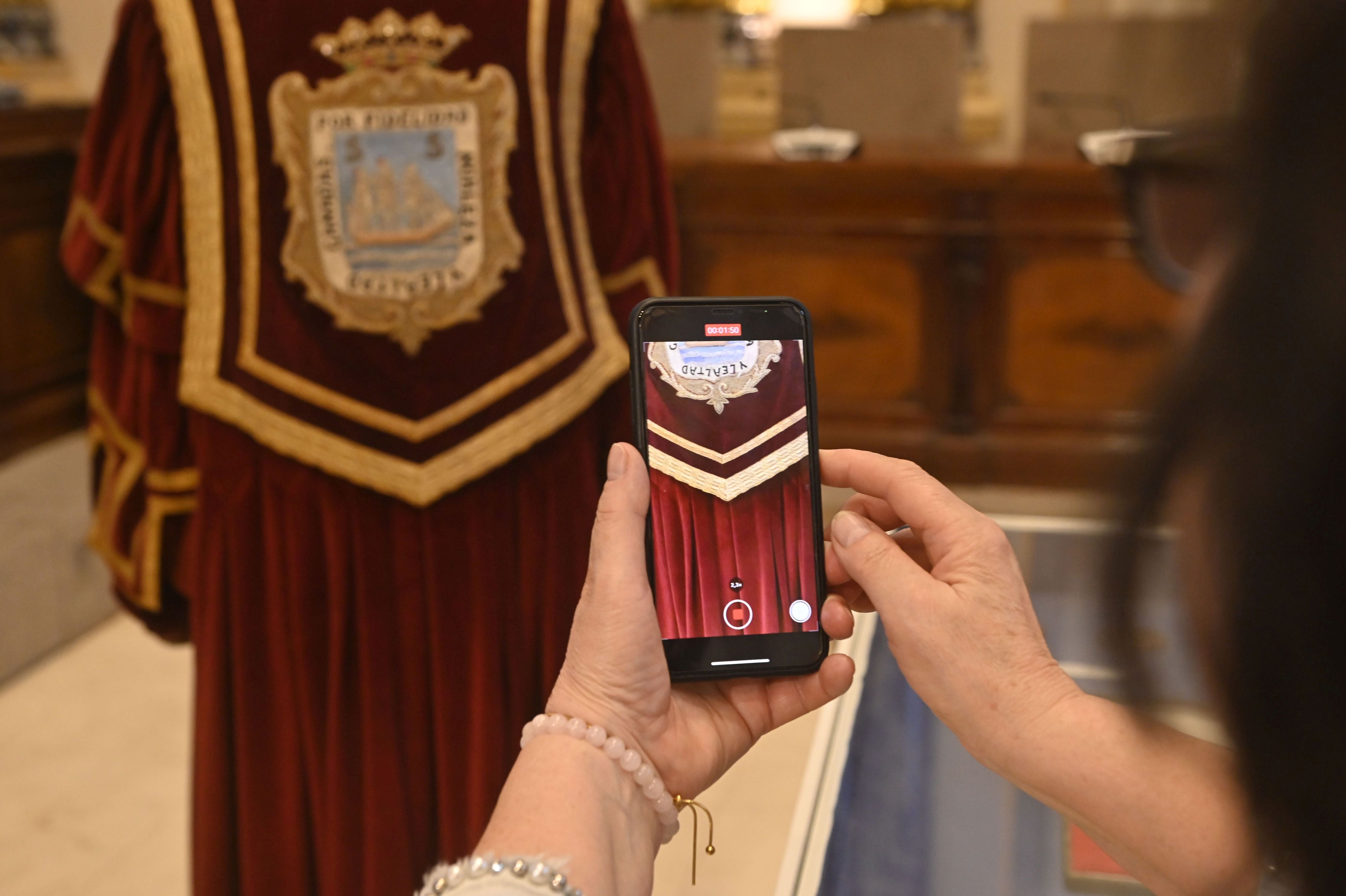 Las visitas guiadas por el Ayuntamiento, en imágenes