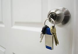 «Mi padre con alzhéimer se había quedado encerrado en casa»