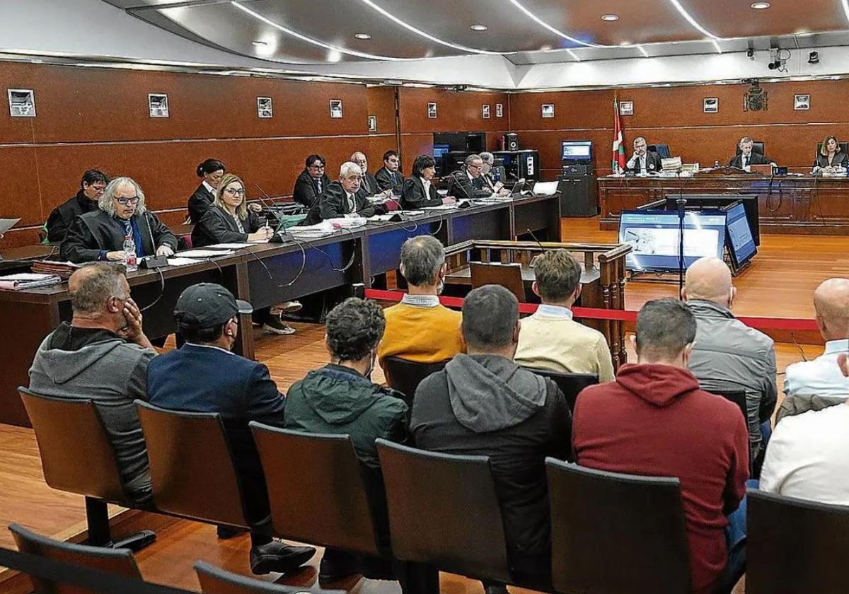 Juicio en 2022 en la Audiencia de Álava por una red de prostitución en el centro Sansoheta.