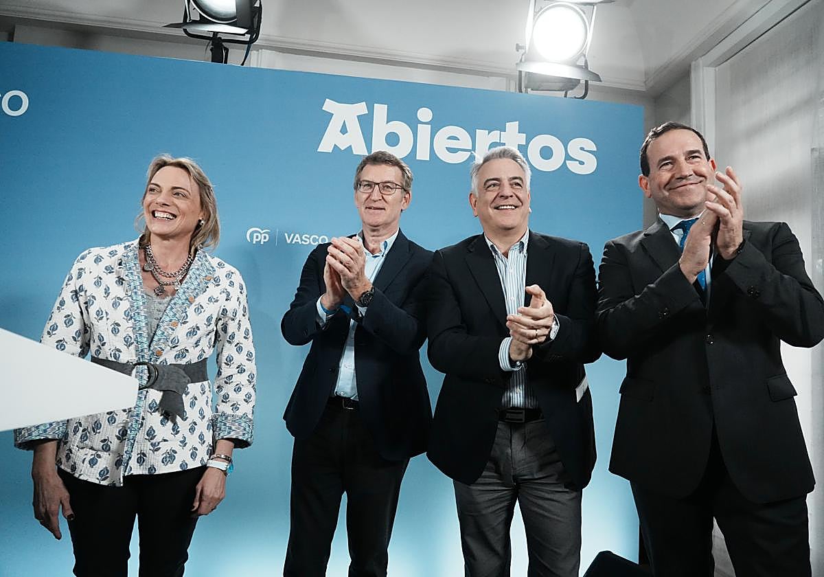 Raquel González, Alberto Núñez Feijóo, Javier de Andrés y Eduardo Andrade.