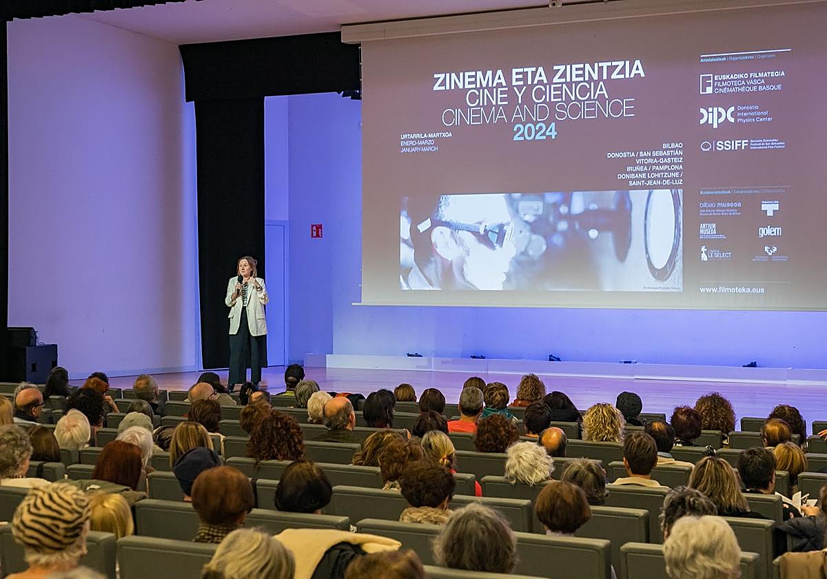 Récord de asistencia al ciclo Cine y Ciencia de la Filmoteca Vasca