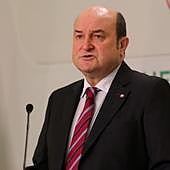 El PNV se despide de Ardanza: «Sin su legado sería difícil entender la Euskadi próspera y en paz que hoy conocemos»