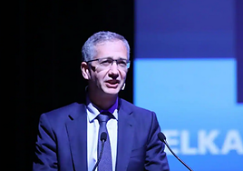 Pablo Hernández de Cos, gobernador del Banco de España, en el transcurso de su intervención este viernes en el Foro Finanza de Elkargi.