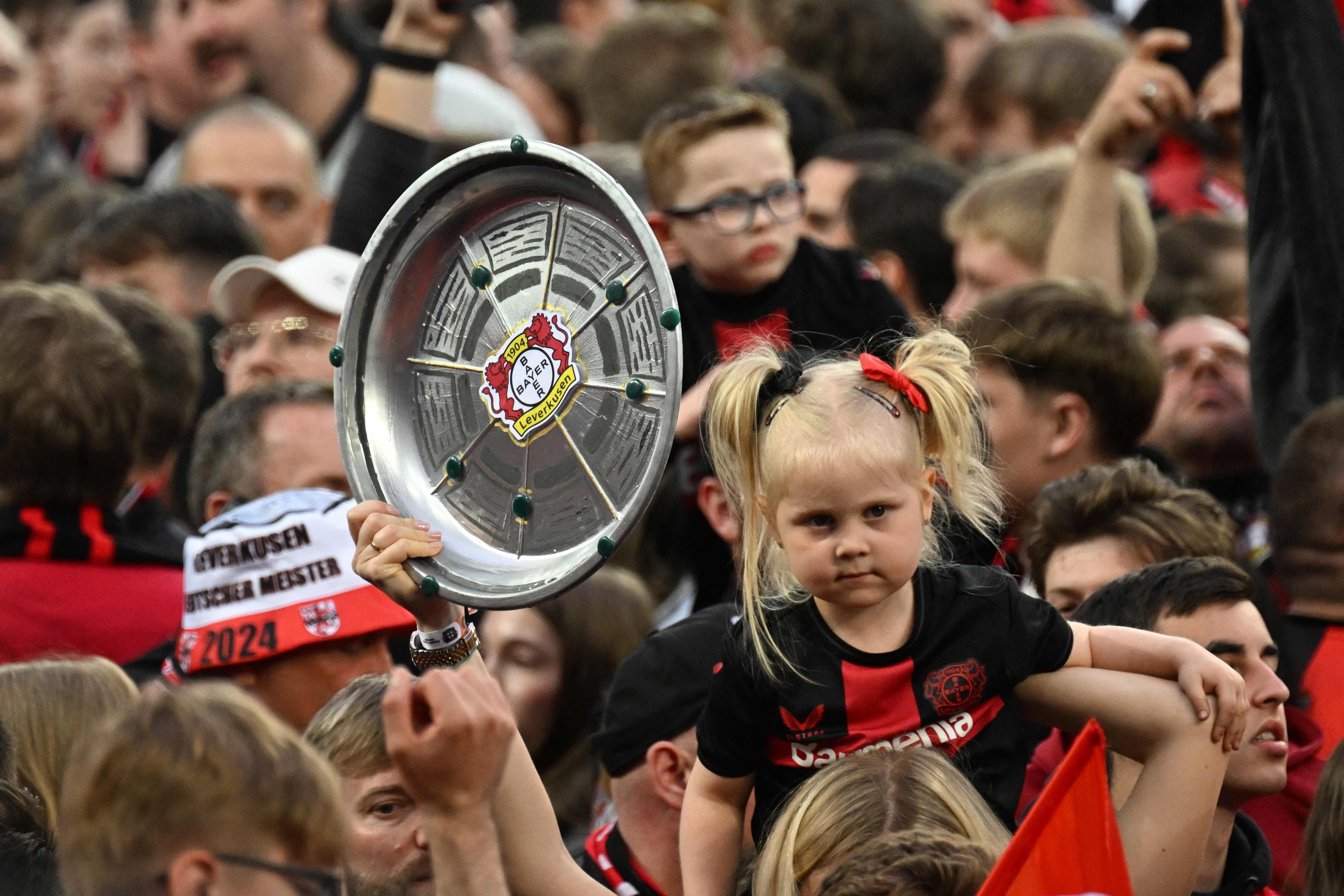 Las imágenes del histórico triunfo de Xabi Alonso con el Bayer Leverkusen