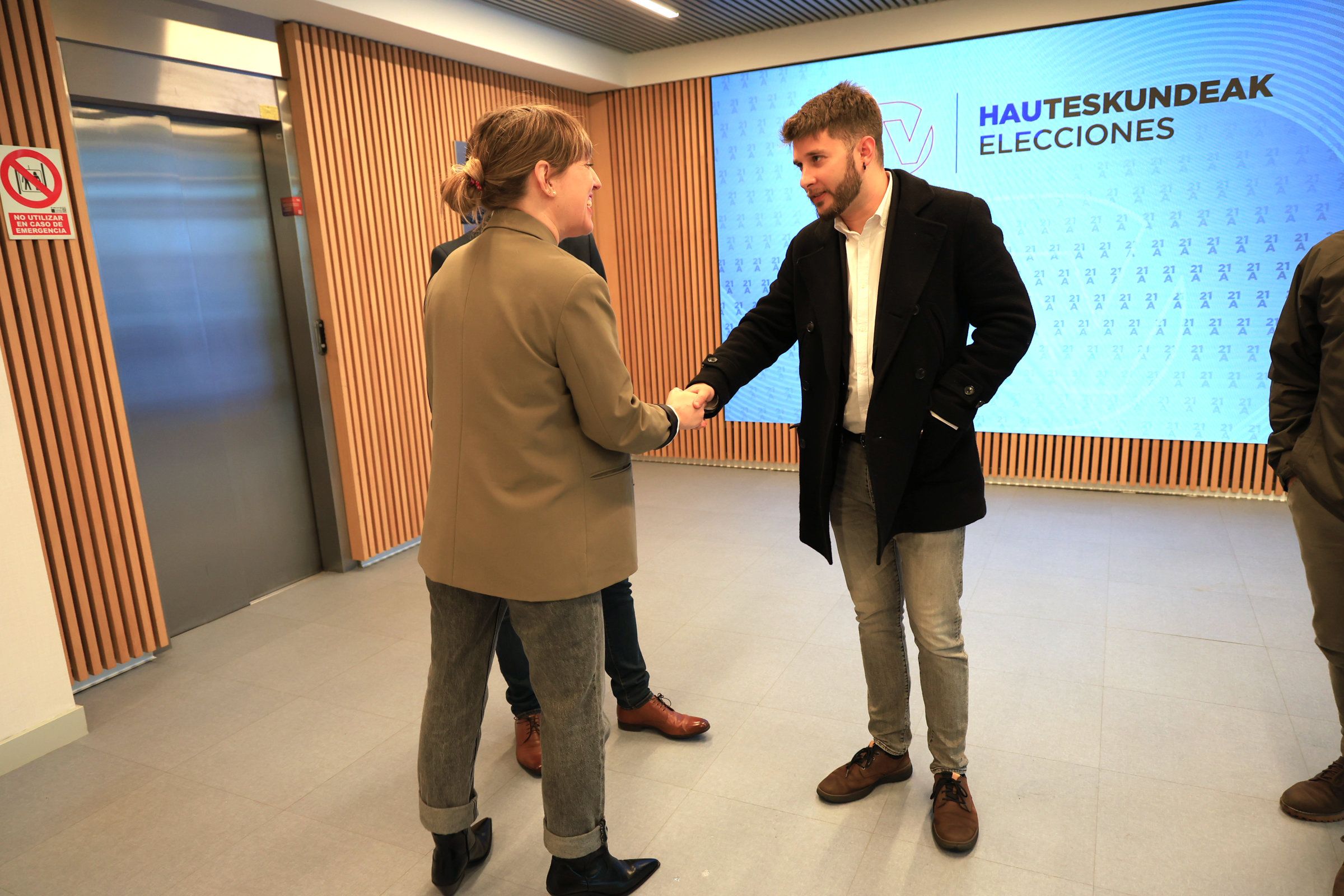 Las bambalinas del debate de DV