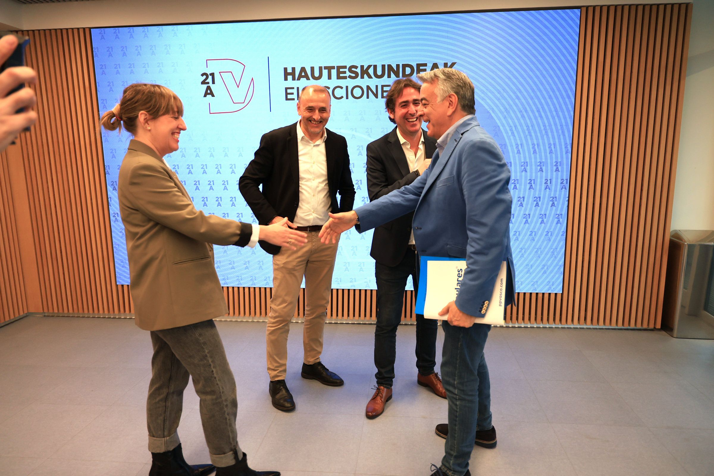 Las bambalinas del debate de DV