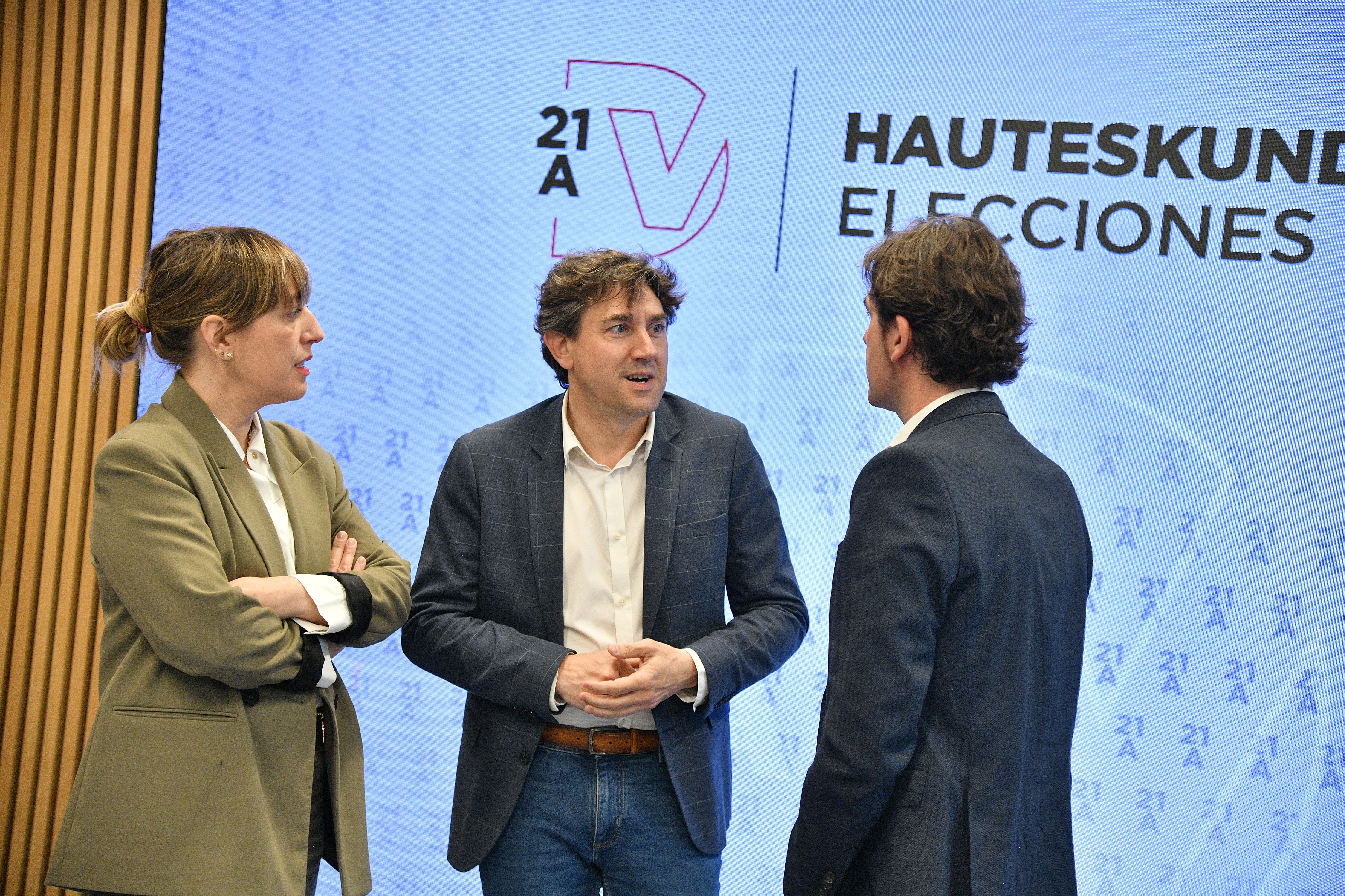 Las bambalinas del debate de DV