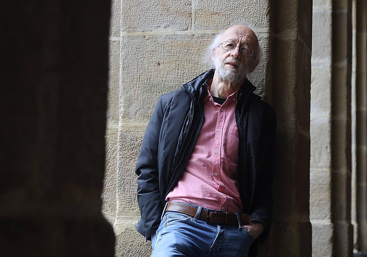 Pello Lizarralde idazlea, liburu aurkezpenaren aurretik.