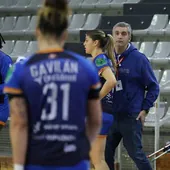 El técnico del Bera Bera en un partido reciente del equipo.