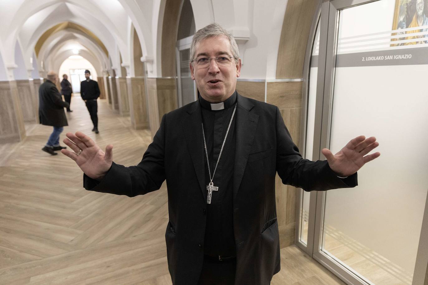 El obispo de Donostia, Fernando Prado, en una comparecencia reciente.