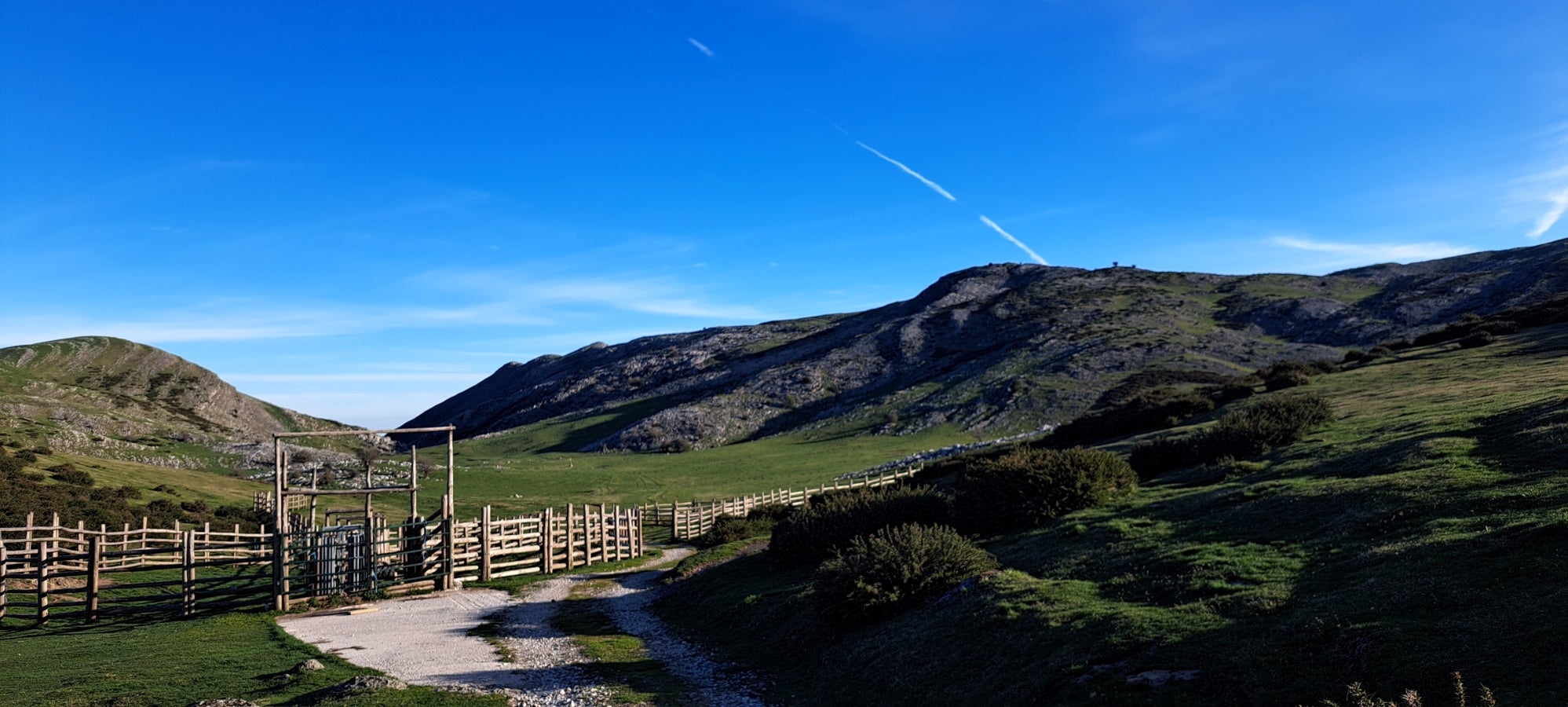 Errenaga, la discreta cima de la Sierra de Aralar