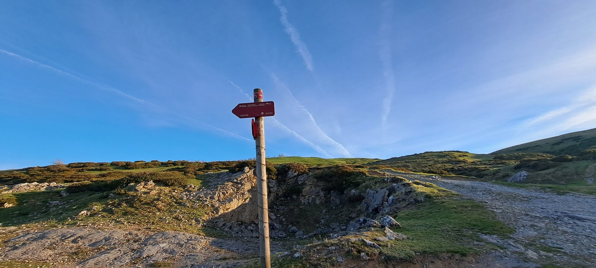Errenaga, la discreta cima de la Sierra de Aralar