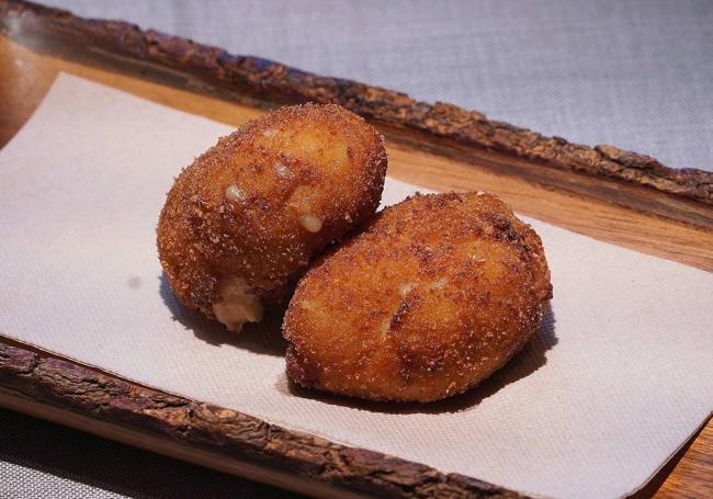 Las míticas croquetas del Iriarte-enea.