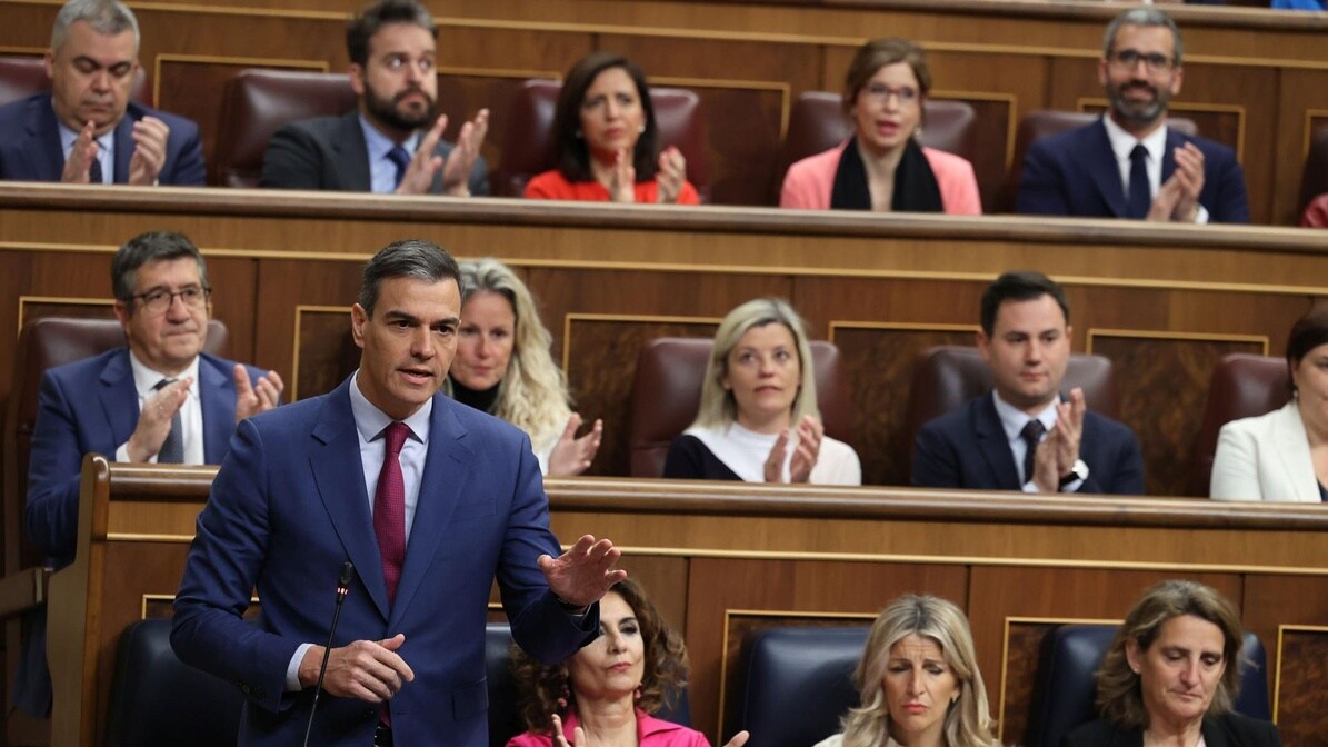 Pedro Sánchez suspende su agenda para meditar si sigue al frente del Gobierno