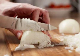 11 trucos para cortar la cebolla sin llorar