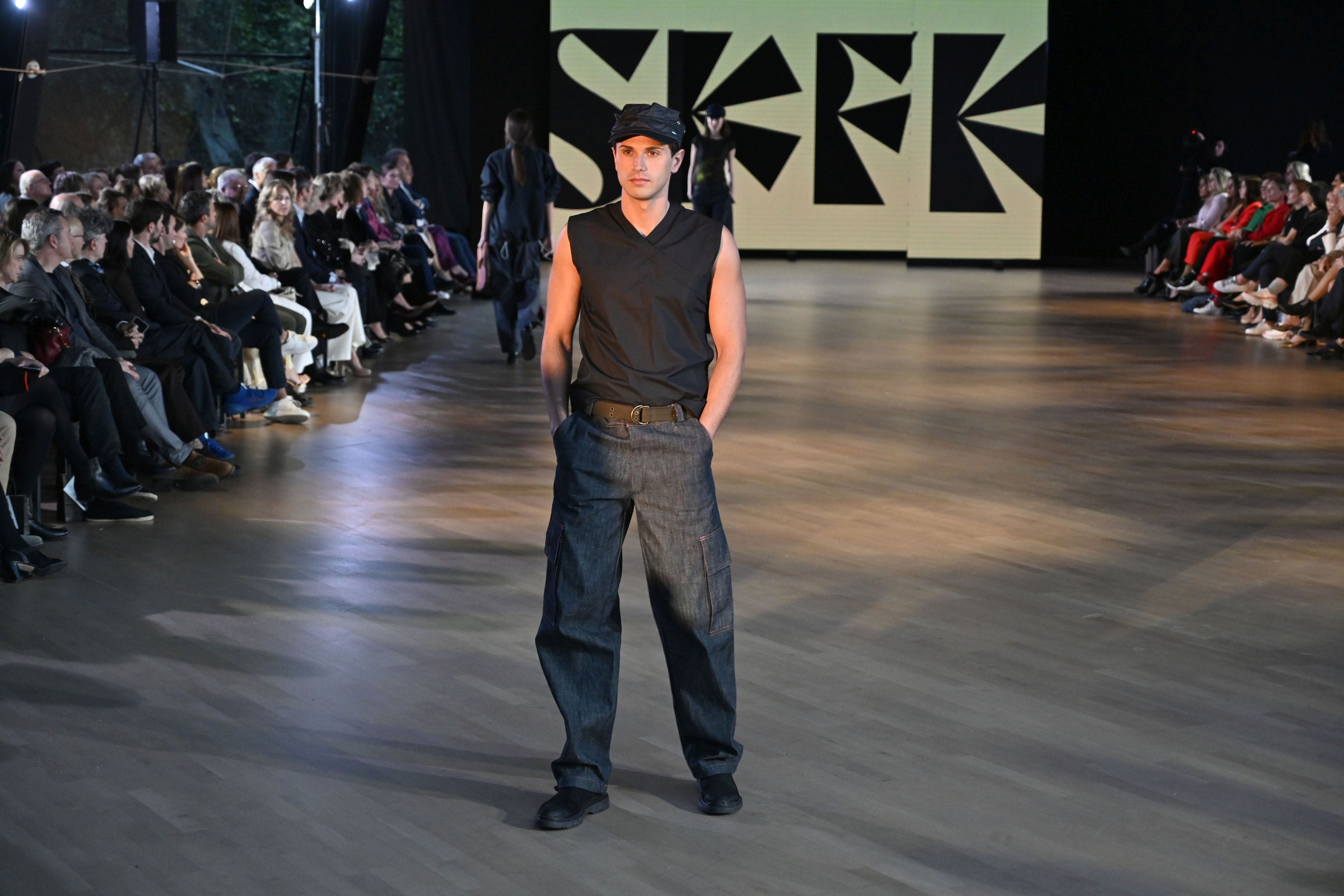 El desfile de SKFK en Getaria