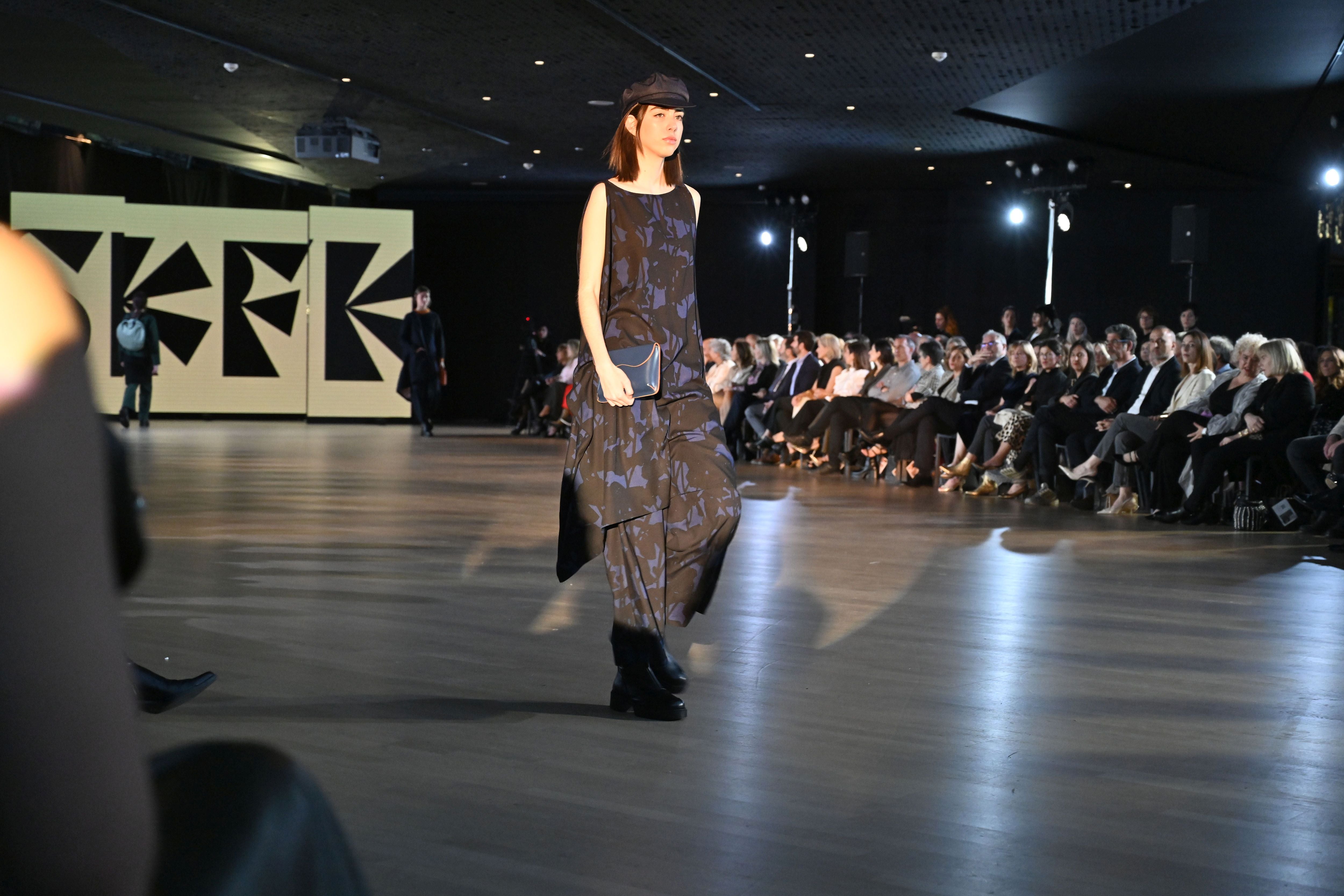 El desfile de SKFK en Getaria