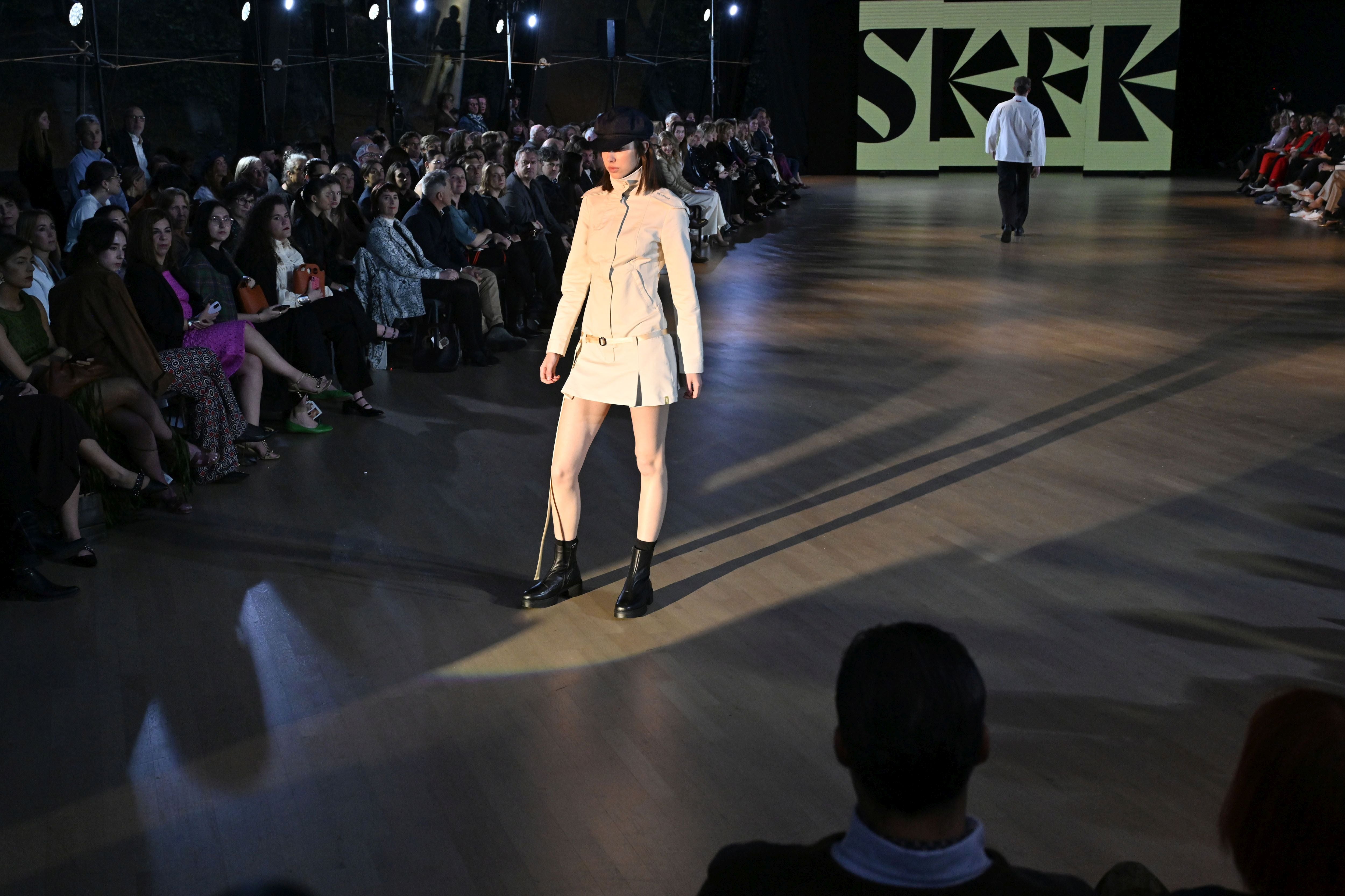 El desfile de SKFK en Getaria