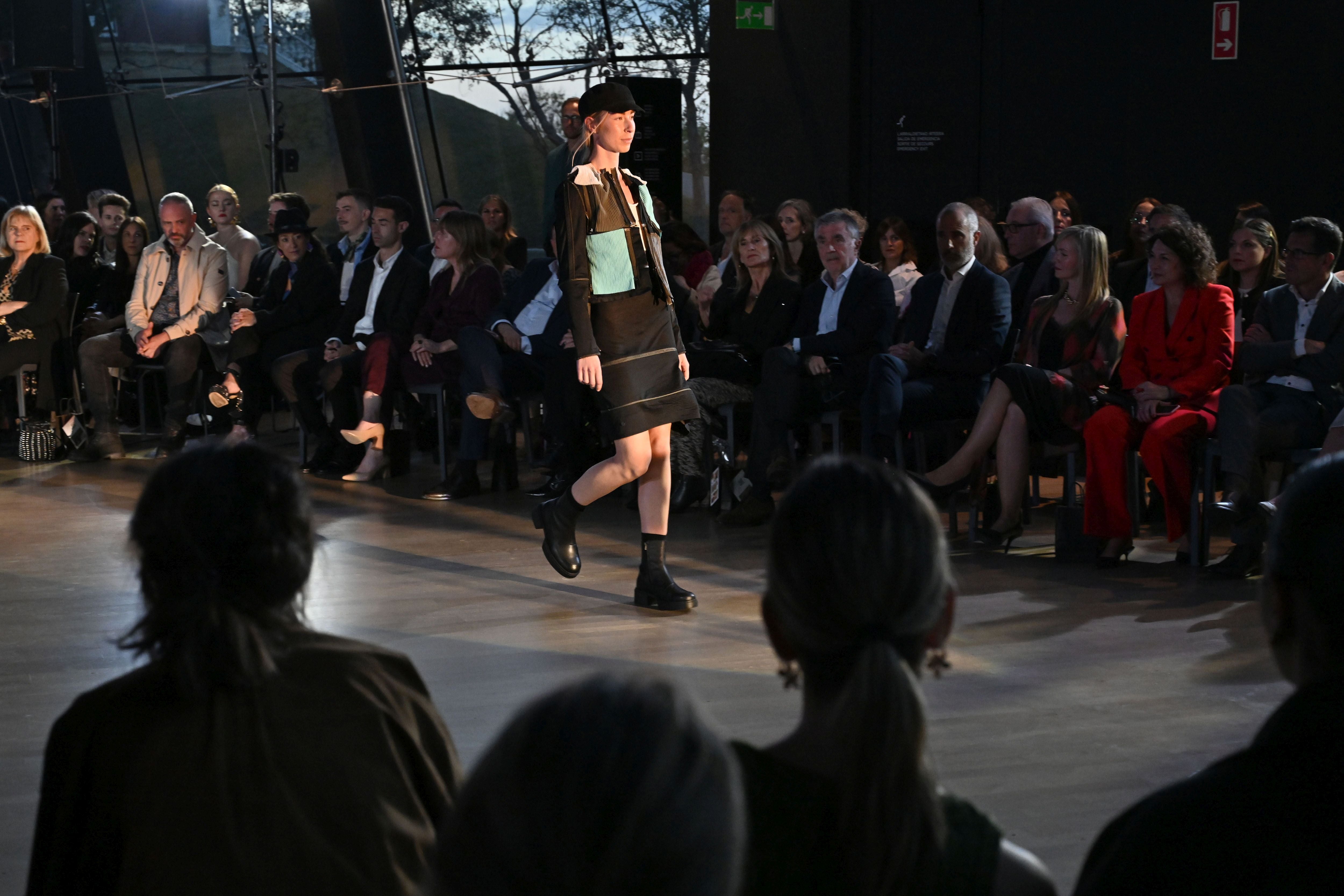 El desfile de SKFK en Getaria