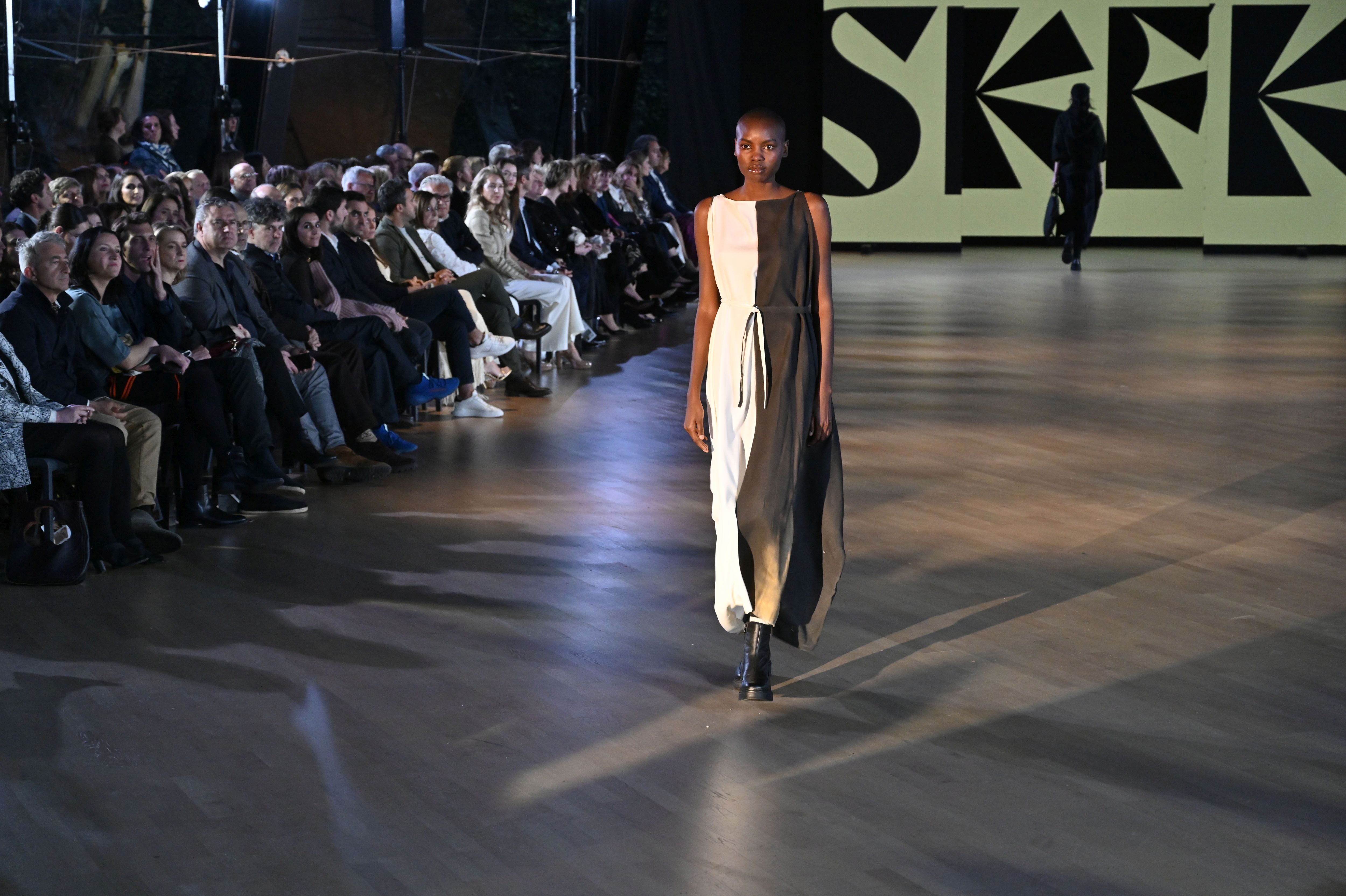 El desfile de SKFK en Getaria