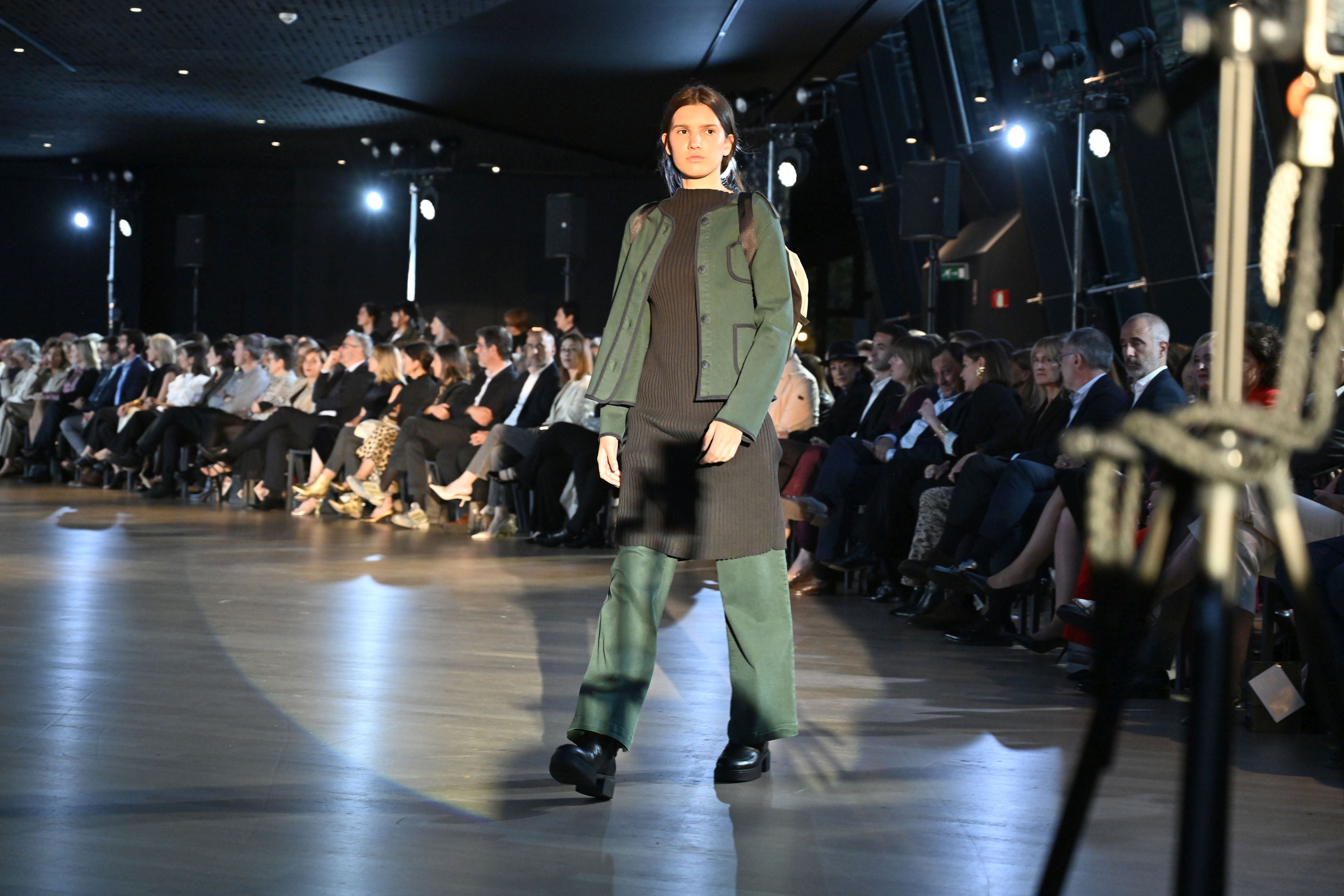 El desfile de SKFK en Getaria