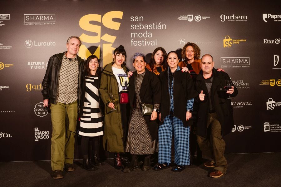 Photocall del desfile de SKFK en Balenciaga