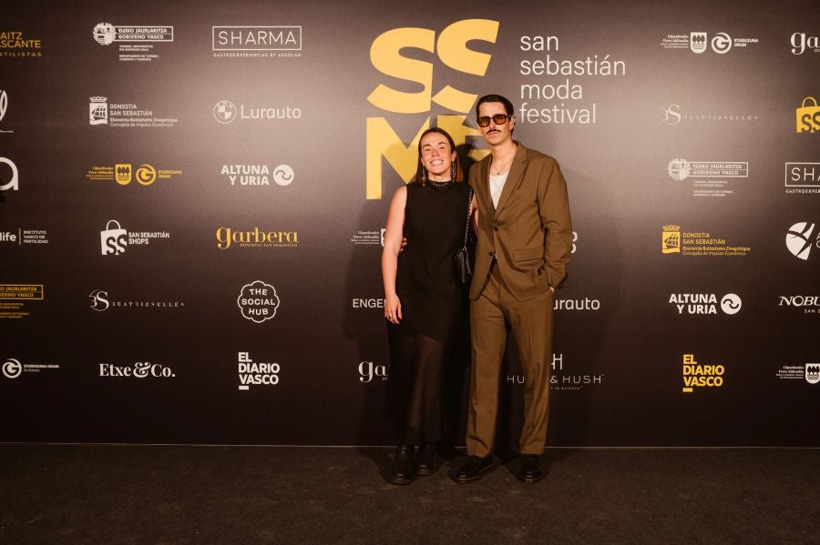 Photocall del desfile de SKFK en Balenciaga