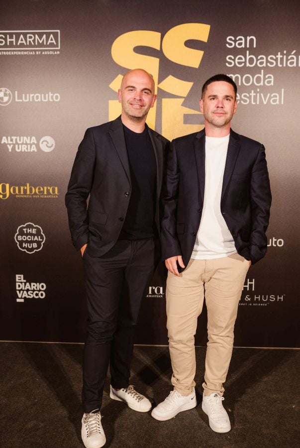 Photocall del desfile de SKFK en Balenciaga