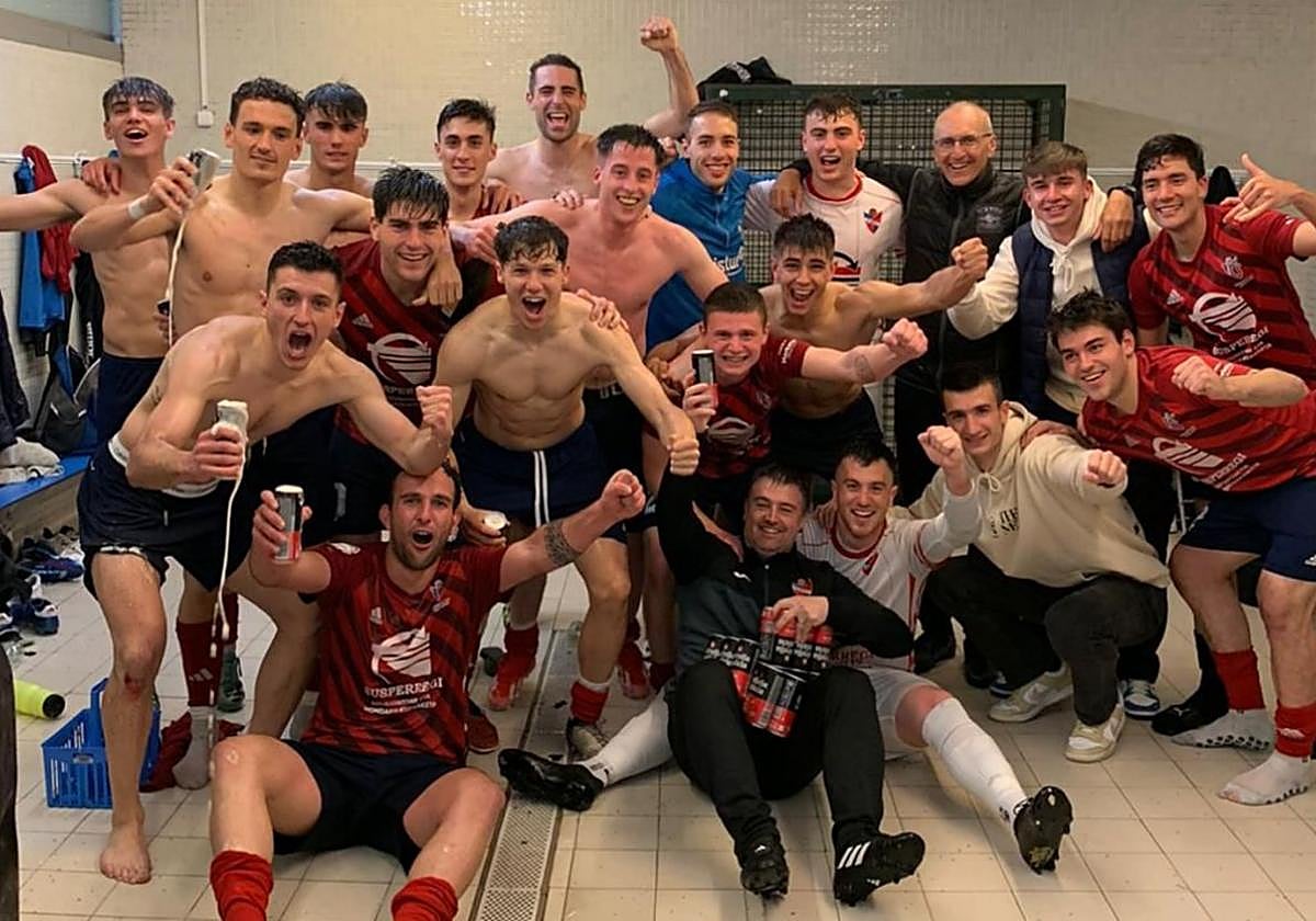 El Touring volverá a jugar en Tercera RFEF la temporada que viene tras ganar al Lagun Onak en Fanderia.