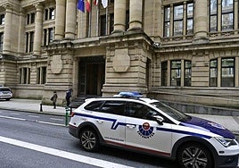 El juicio se celebra este martes y miércoles en la Audiencia de Gipuzkoa.