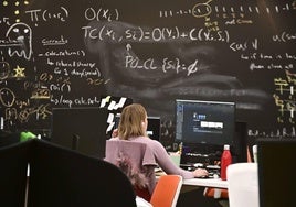 Trabajadores de una 'start-up' guipuzcoana de software cuántico.