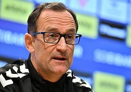 Joseba Etxeberria en rueda de prensa.