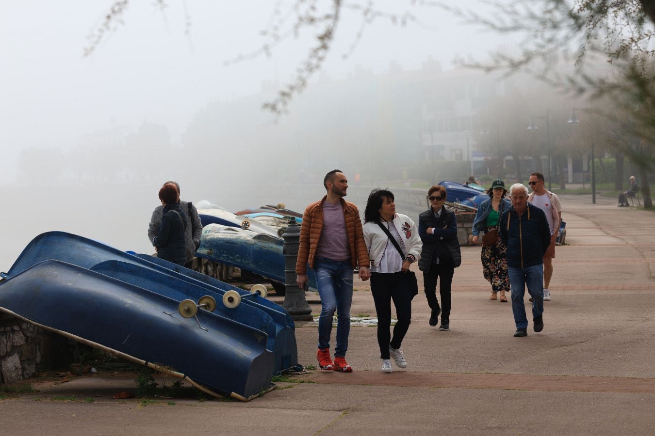 Un manto gris desde Hondarribia a Santa Clara
