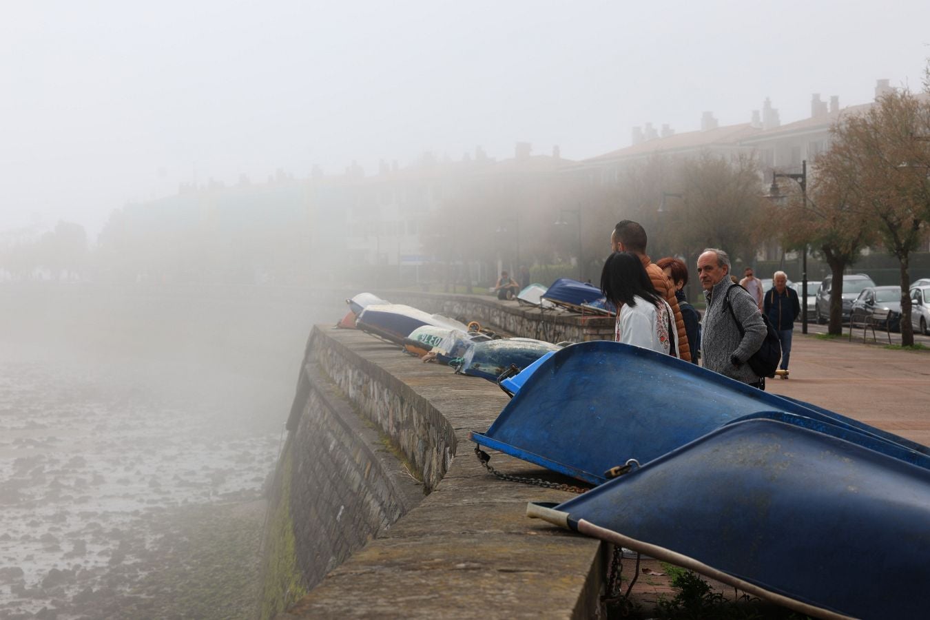 Un manto gris desde Hondarribia a Santa Clara