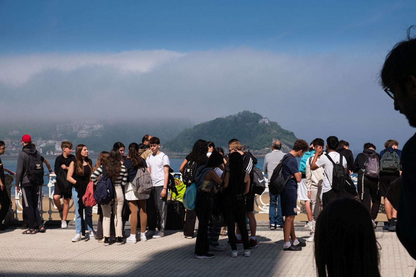 Un manto gris desde Hondarribia a Santa Clara