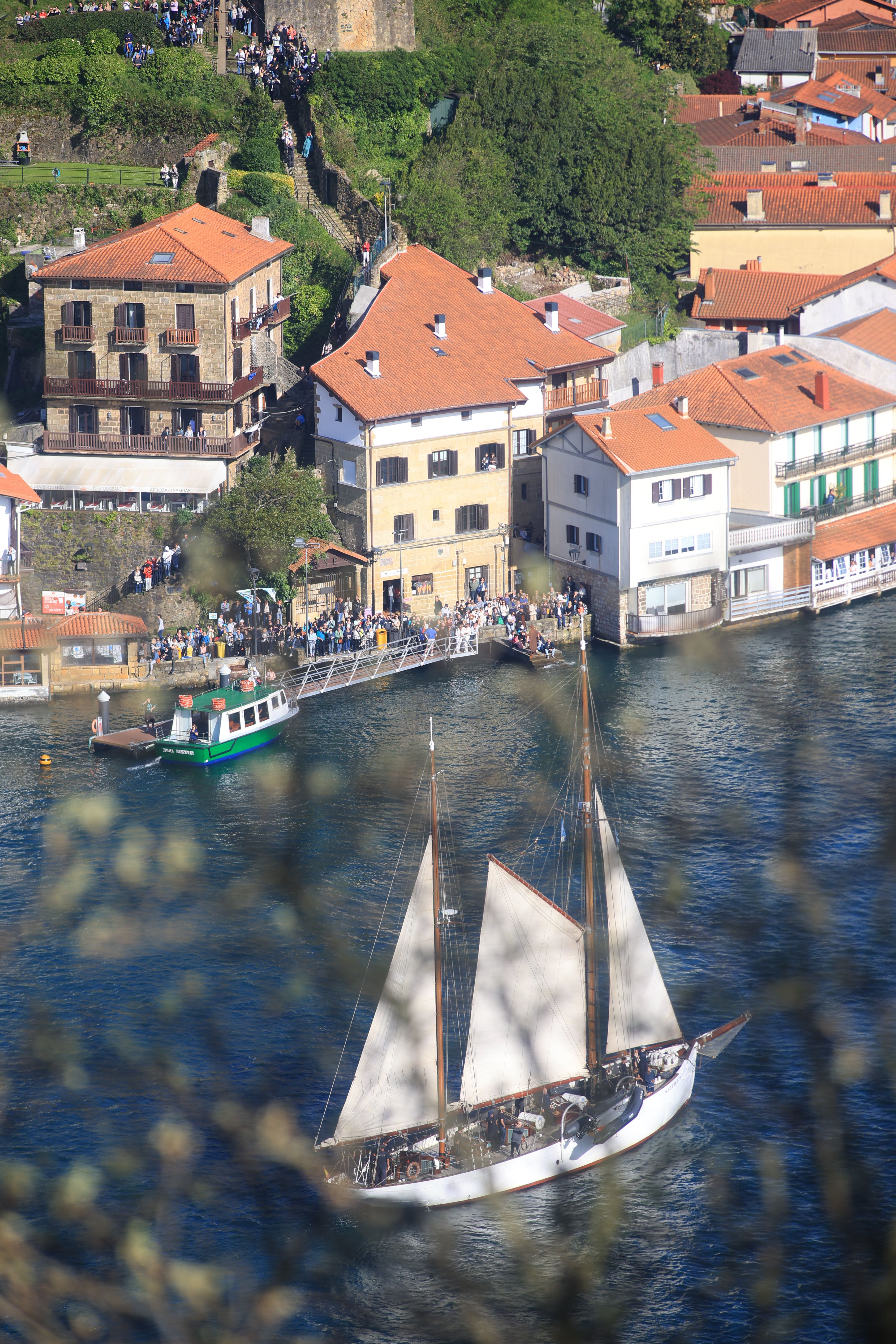 Las mejores imágenes de la entrada de los barcos en la bahía