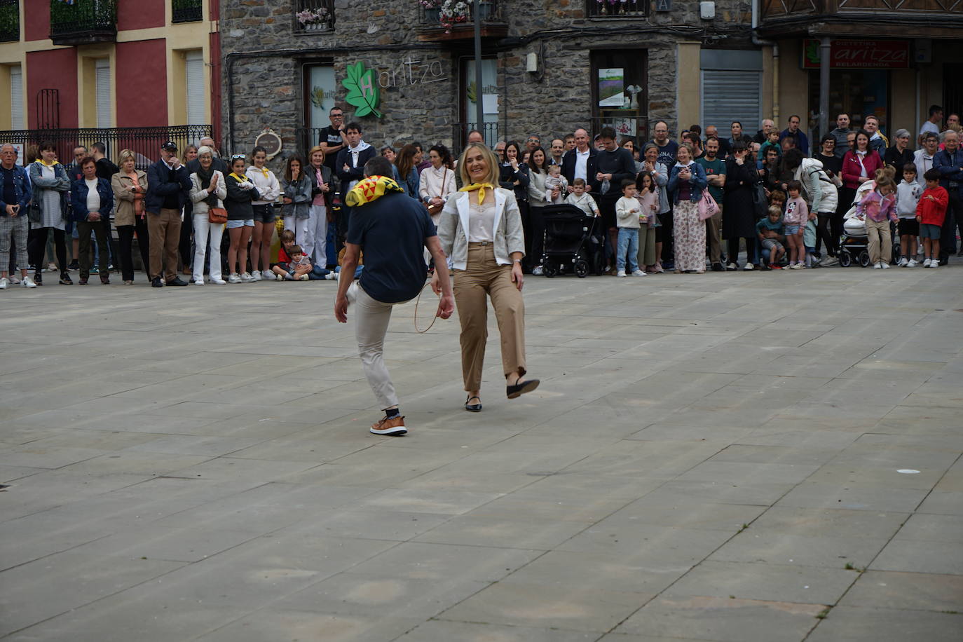 La Sokadantza del primer domingo de las fiestas de Loinaz