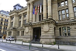Vista de la Audiencia de Guipuzkoa en Donostia.