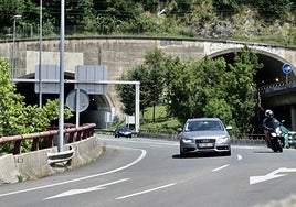 Salida del túnel de Polloe en la variante de Donostia, donde se produjo el accidente mortal en 2022.