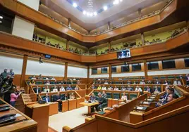 Vista general durante la sesión constitutiva del Parlamento Vaco, el pasado martes.