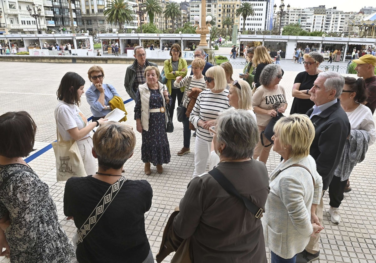 Entra en vigor esta semana el tope de 25 personas para visitas guiadas en Donostia