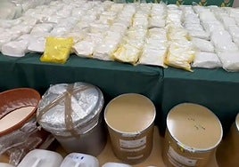 Material incautado por la Guardia Civil.