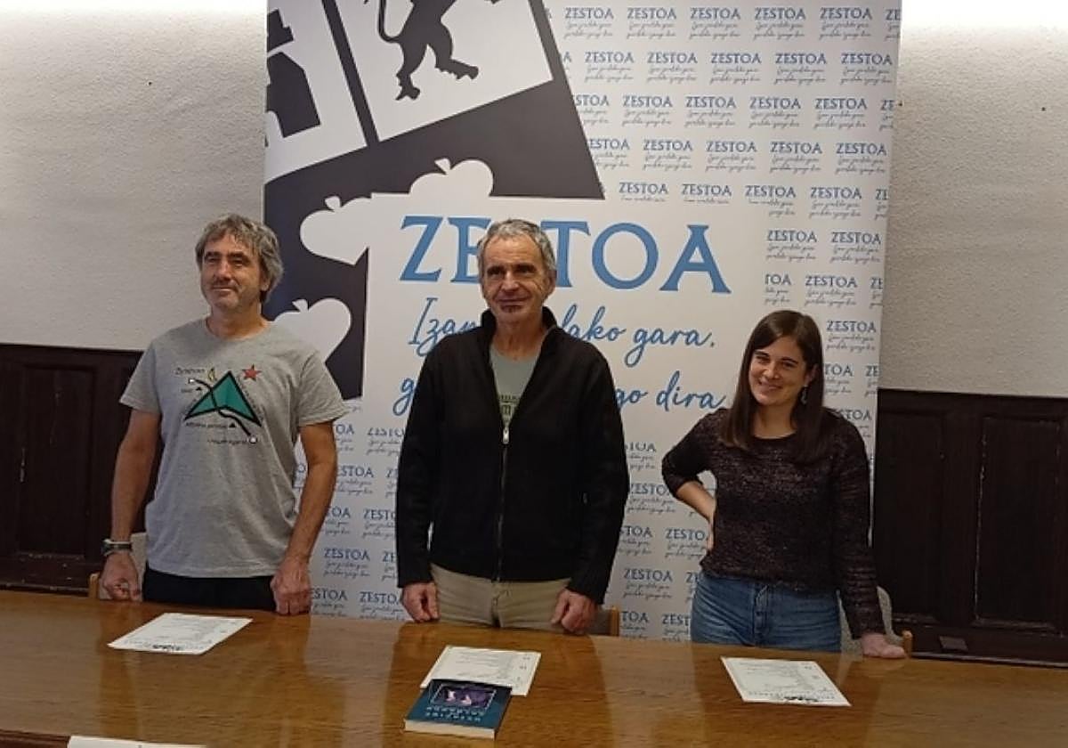 Zestoako udaletxean aurkeztu zituzten ekitaldiak.