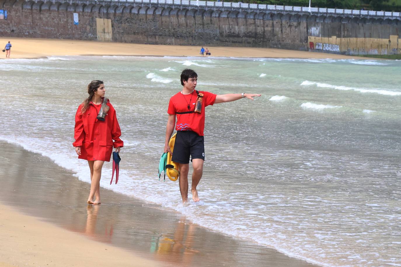 El arranque de la temporada de playas, en imágenes