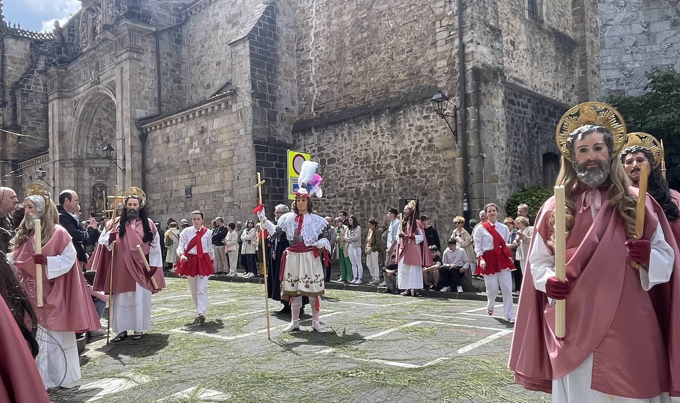 Multitudinario y emotivo Corpus Christi